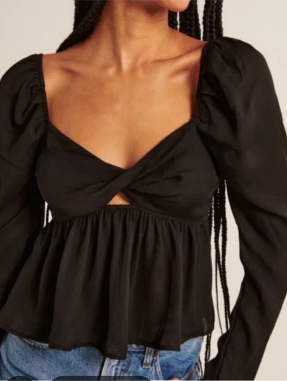 Abercrombie & Fitch- Black Twist-Front Top. Size M. NWT